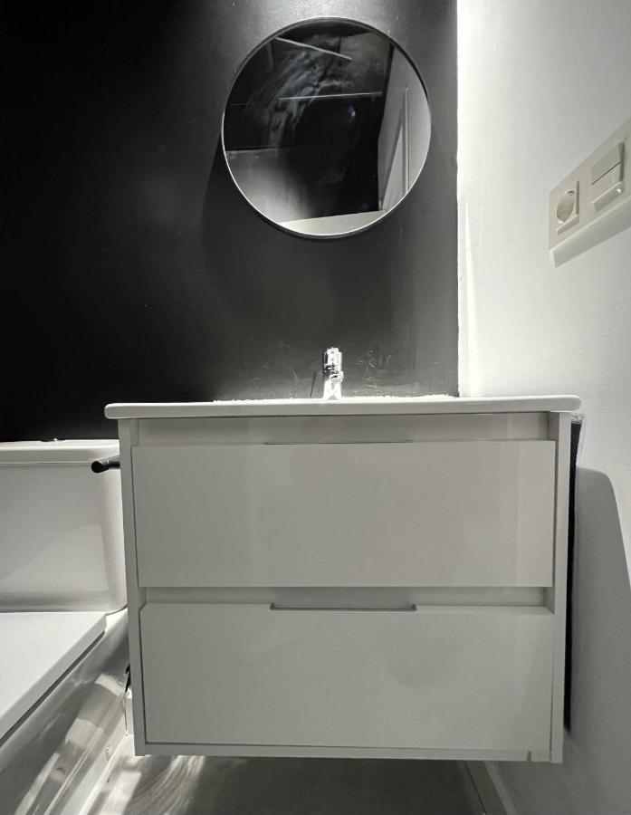 Buganvilla Modern & Luxury Малага Екстериор снимка